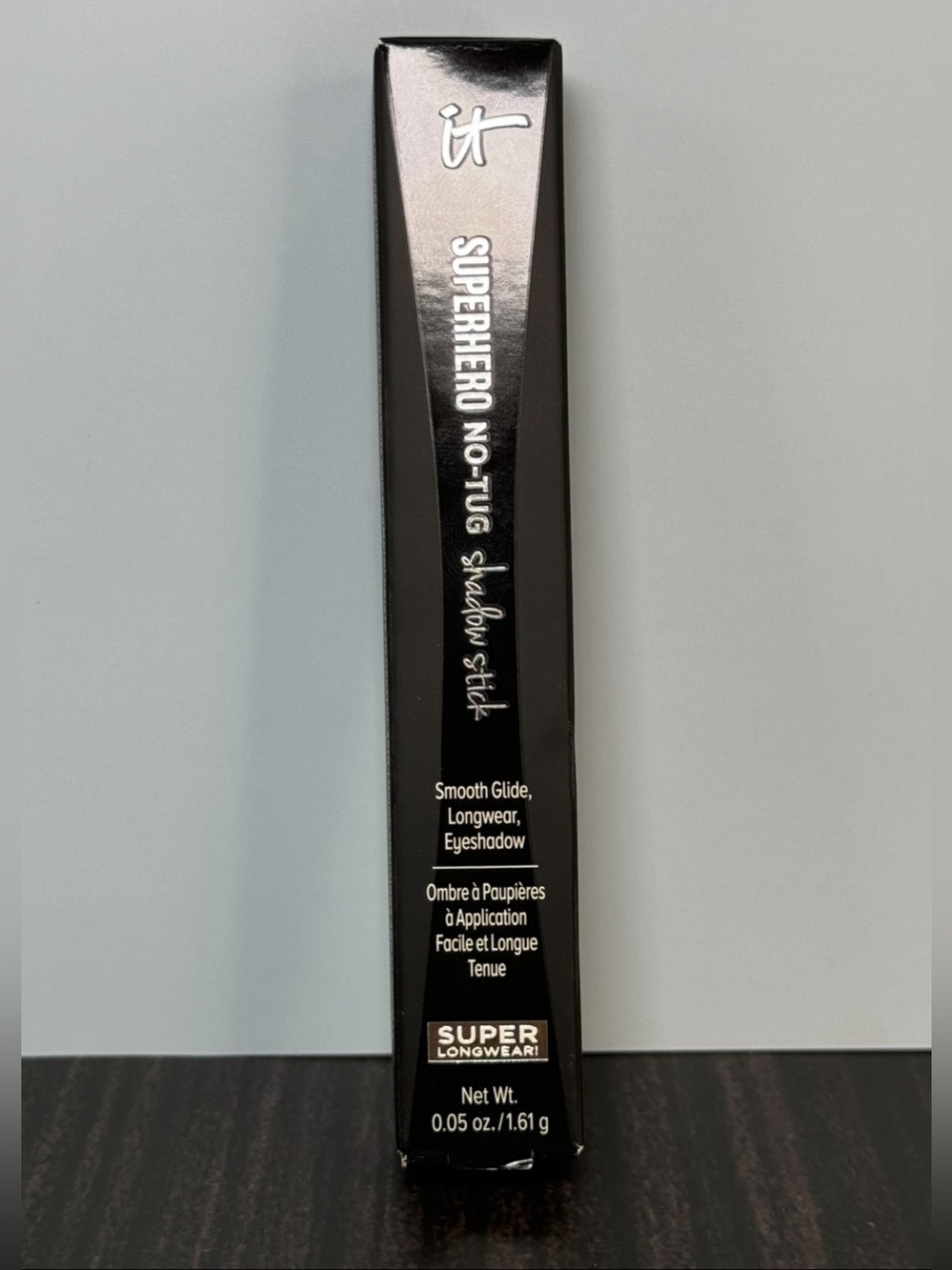 iT COSMETICS SUPERHERO NO-TUG WATERPROOF EYESHADOW STICK (Bare & Brave) NIB